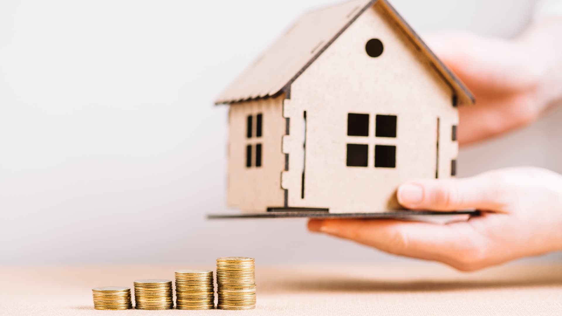 What is Capital Gain (Plusvalía) in Real Estate and How is it Calculated?